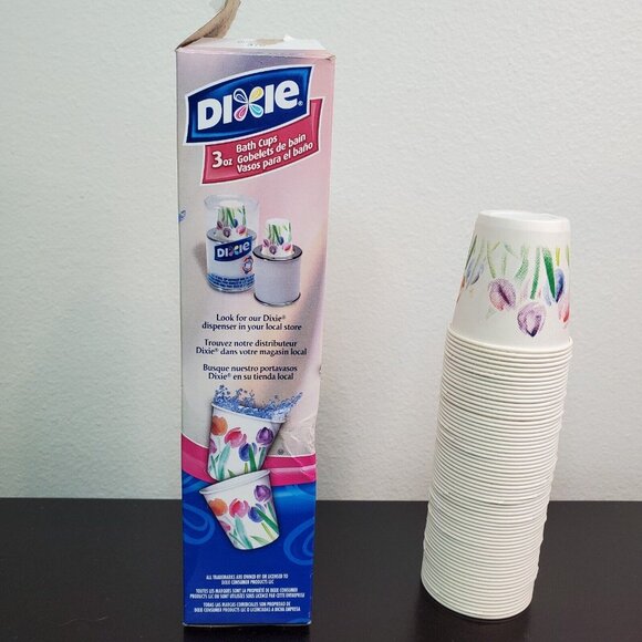 Dixie 3oz Bath Cups Rosy Watercolors 2011 Movie Prop Open Box Used (68 of 100) - Picture 5 of 7